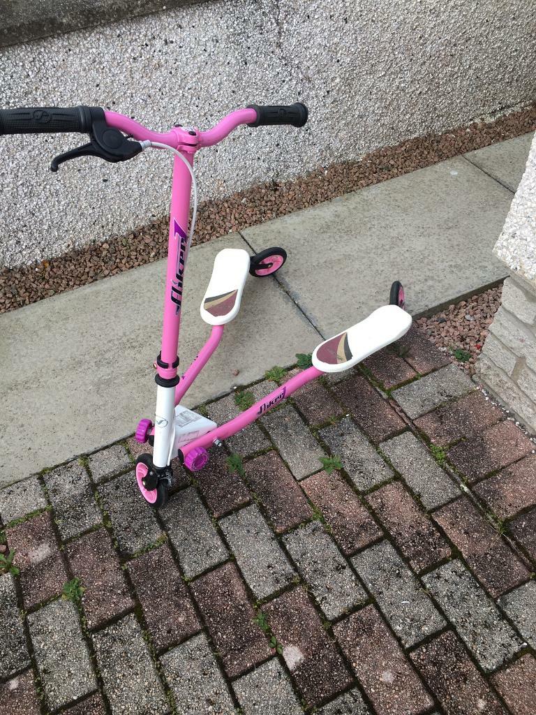 girls flicker scooter